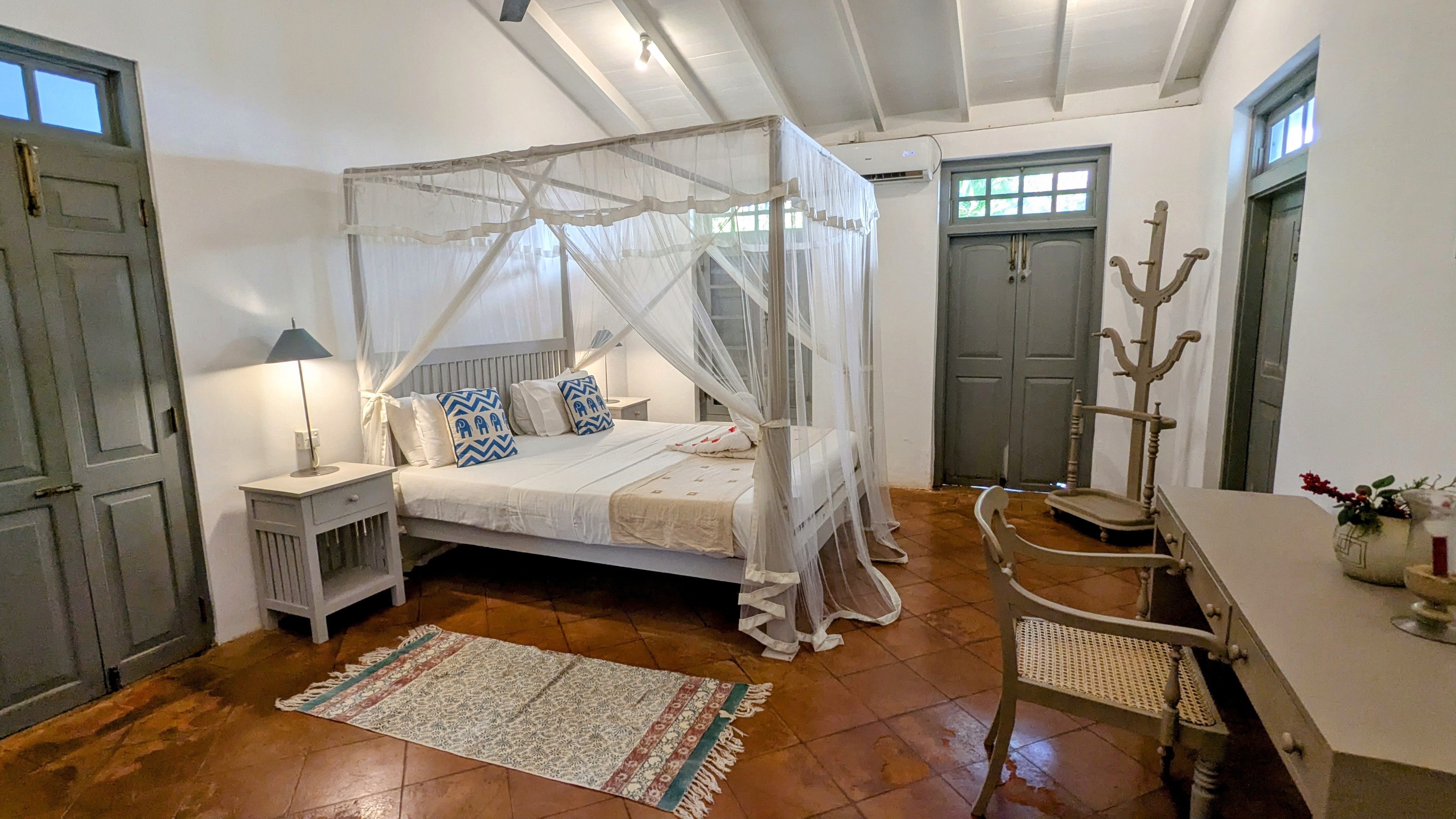 Olanda Beach House - Second Bedroom
